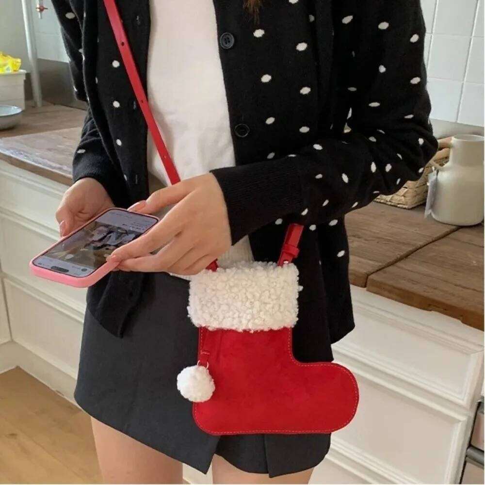 Sweet Korean Style Shoulder Faux Suede Lightweight Christmas Sock Fluffy Crossbody Bag Women XJ260125