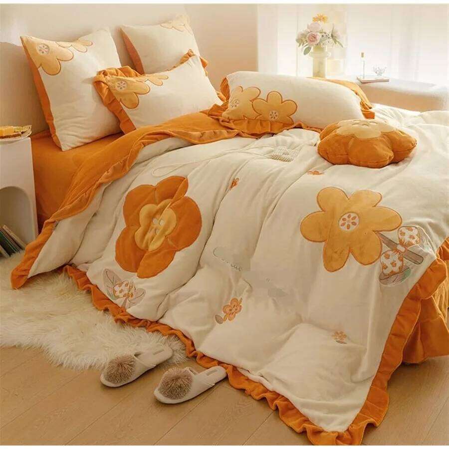 Winter Warm Four-Piece Velvet Set Double Sided Quilt Cover Thick Sheet Pillowcase Linen for 1.5/1.8m Bed in Green and Orang Y260124