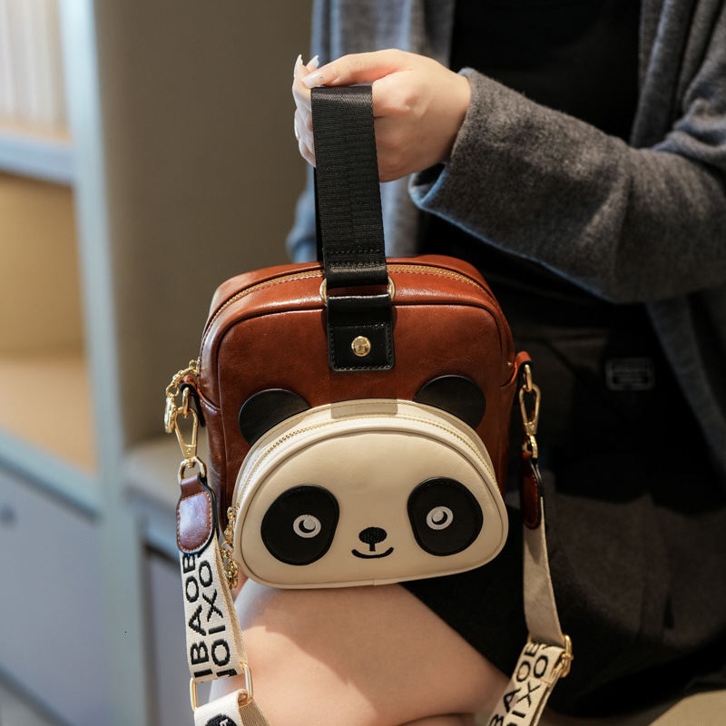 2025 New Niche Fashion Versatile Cute Cartoon Panda Crossbody For Women Casual Shoulder Handheld Small Square Bag