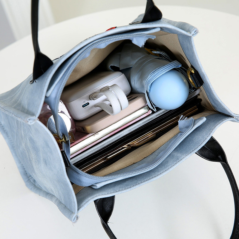 Cute Panda Embroidered Handheld Tote PU Leather Fashion Cartoon Shoulder Simple Versatile Commuter Crossbody Women's Bag