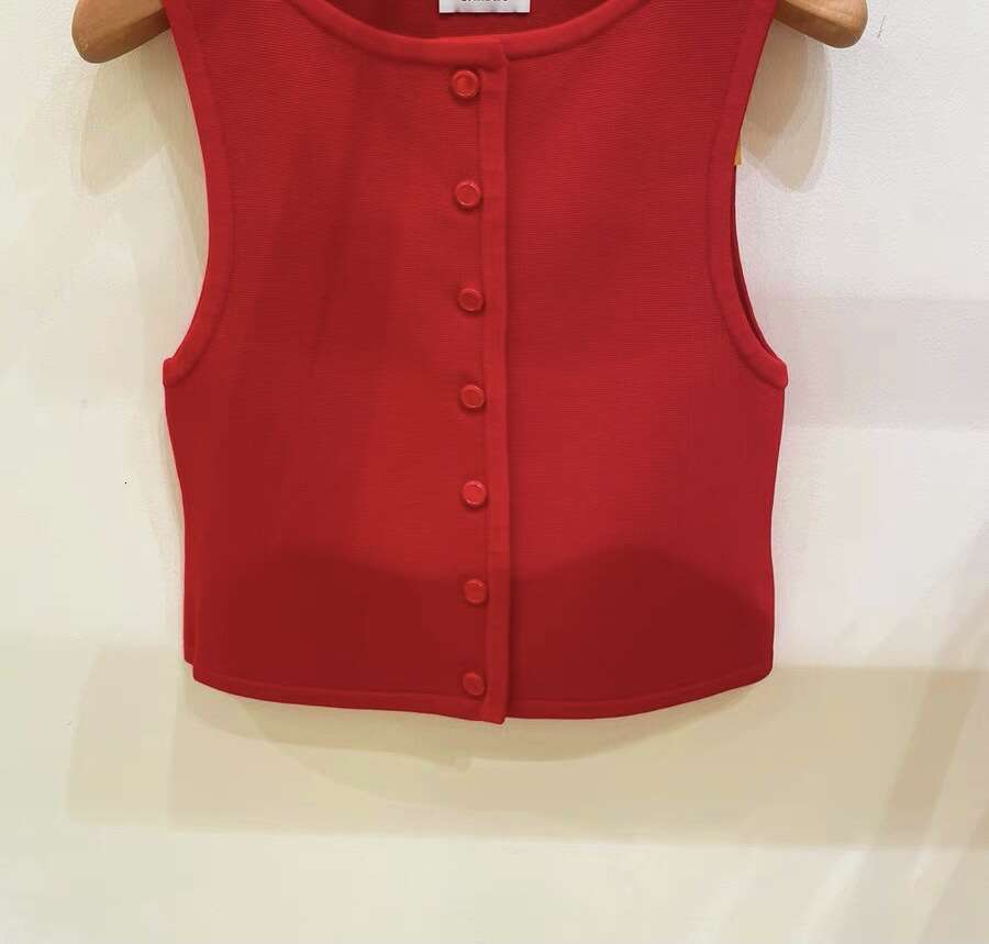 2026 French Elegant Designer Spring/Summer New Red Button Sleeveless Knitted Cardigan Vest Women's Skirt Set