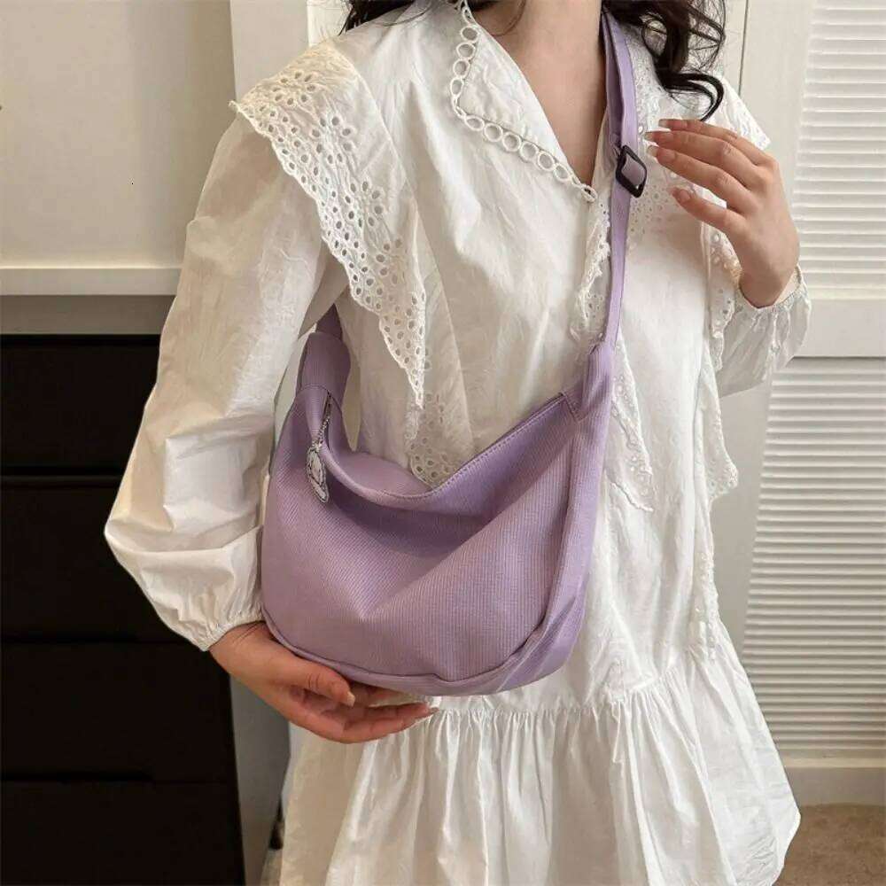 Korean Style Lightweight Shoulder Cream Solid Color Canvas with Pendant Handbag Messenger Simple Dumpling Bag XJ260125