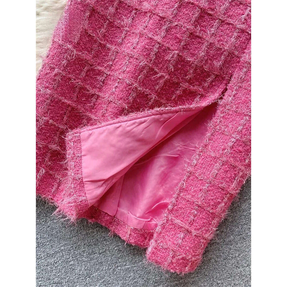 2026 High Quality Checkered Two Piece Women's Gold Button Sleeve Short Jacket Split style Long Skirt Lace Autumn Set