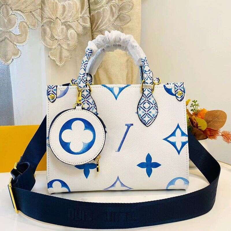 the tote bag lady famous designer handbags high quality shopping bag with small coin purse fashion tote handbags large capacity shoulder bags embossed crossbody bag