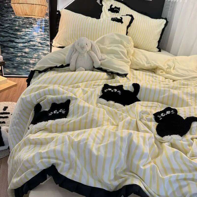For Korean Style Bedding Green Strip Black Cat Embroidery Washed Cotton Duvet Cover Cute Cardboard Bed linen Comforter Set Y260124