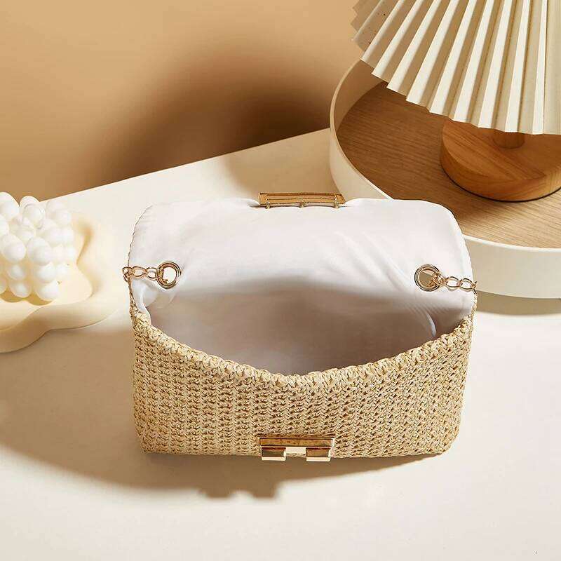 Fashion Straw Chain Shoulder Woven High Capacity Buckle Closure Clutch Handmade Crossbody Bag Women XJ260125