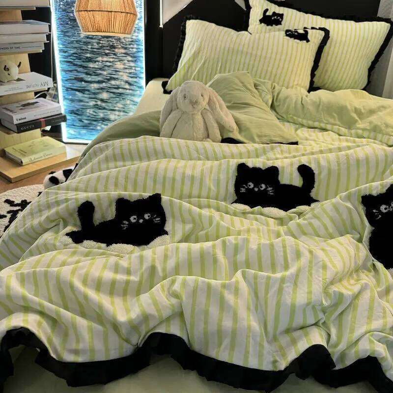 For Korean Style Bedding Green Strip Black Cat Embroidery Washed Cotton Duvet Cover Cute Cardboard Bed linen Comforter Set Y260124