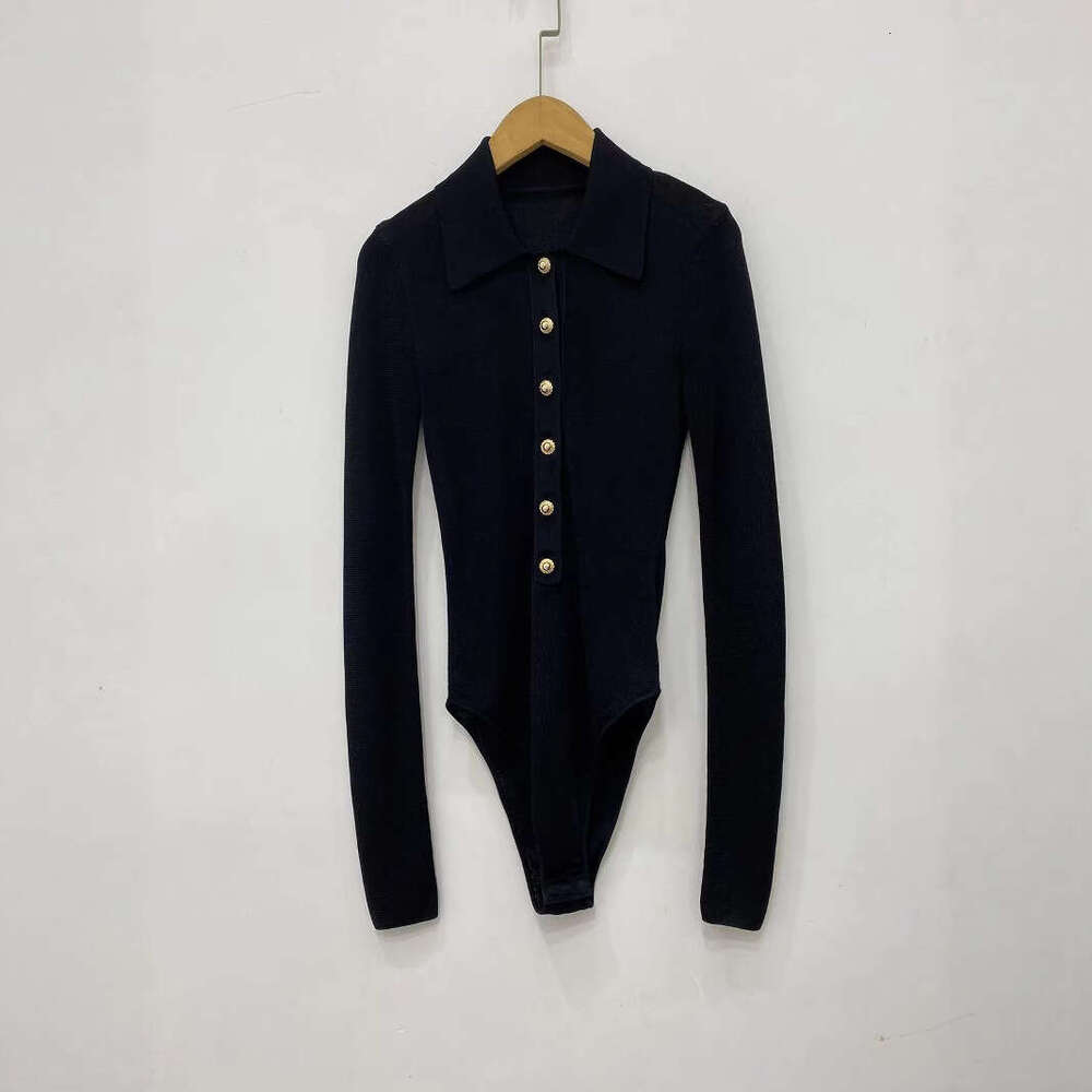 2026 summer new designer French niche style elegant and simple style lapel slim knit women's cardigan top