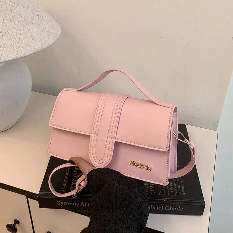Fashionable Versatile Single Shoulder Crossbody Luxury Sensation Handbag Handheld Small Square Bag for Spring 2025 XJ260125