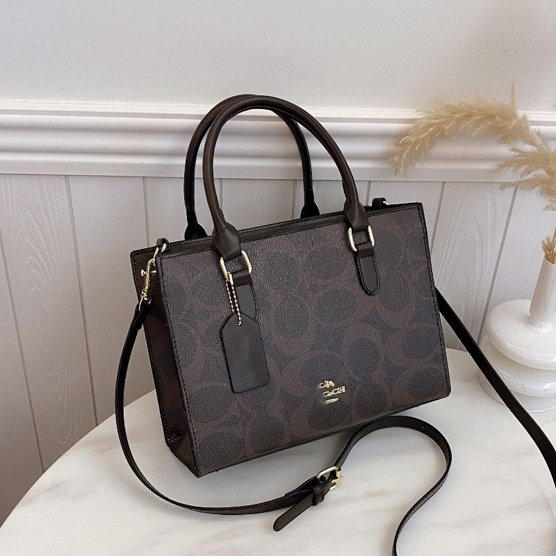 Tote bag Designer bag Fashion Bags Women's Travel Luxury Handbag Shoulder Beach Bag Hot Tote Bag Large Letter Designer Large Capacity Bag Shopping Bag