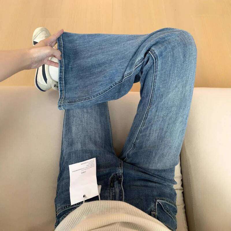 Women's 2025 Fall New Blue High Waist Flared Jeans Showcasing Slim Look for Pear Shaped Body with Elasticity C260126 - view 5