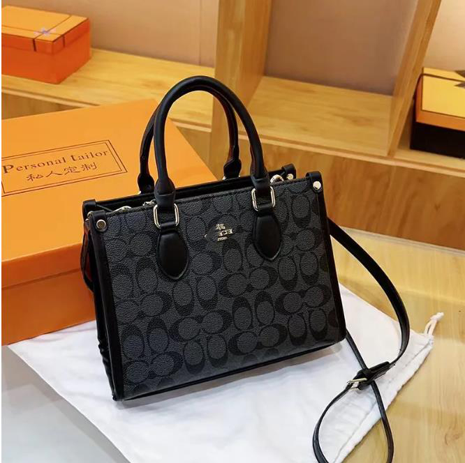 Women Luxury Design Tote Bag Large Capacity Handbag Fashion Printing Shoulder Bag Trendy New Shopping Bag Purse