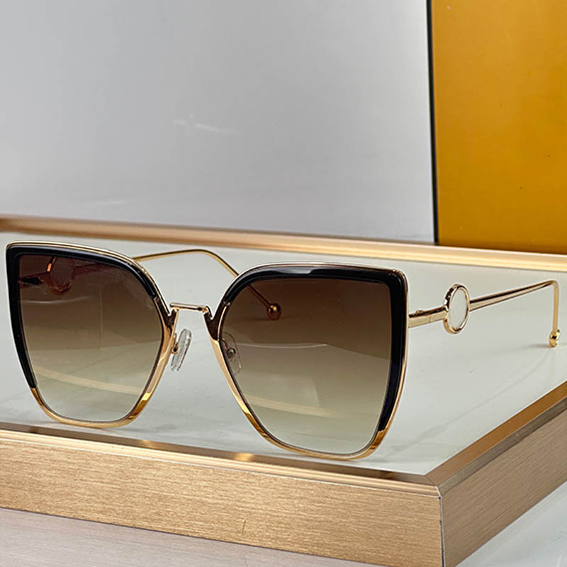 Designer Women Metal Oversized Cat Eye Sunglasses Y2K Style Fashion women personality Metal cat eye eyewear Classic Street Photography FD0356