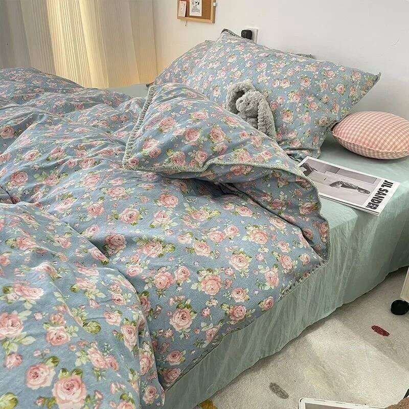 Bedding Girls Cherry Soft Washed Cotton Sheet Queen King Size Duvet Comforter Set Pillowcase Bed Linens Y260124