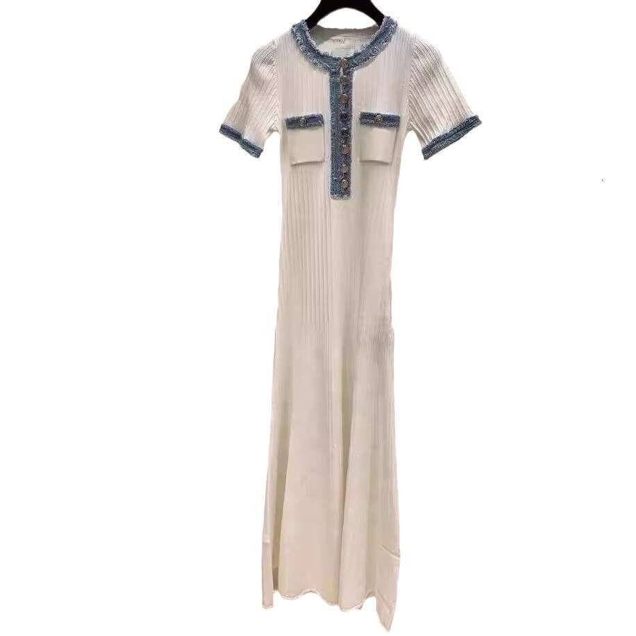 French style elegant 2026 spring new item knitted simple waist tie short sleeved women's long skirt