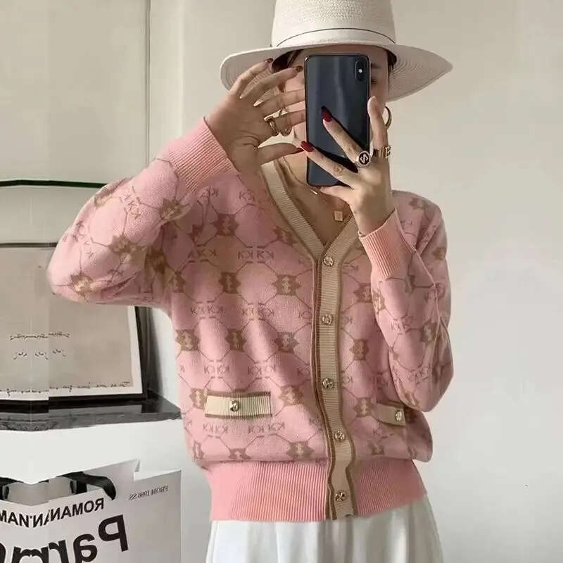 Temperament Office Simple Women's Clothing Printed Button Fashion Loose Autumn/Winter Thin V-neck Long sleeved Sweater