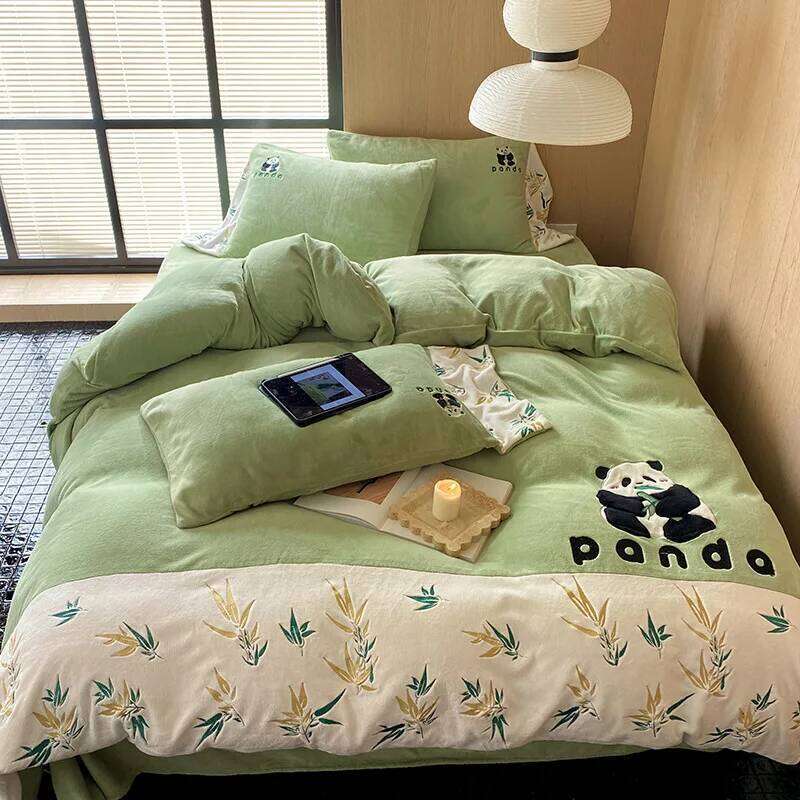 High End Three-dimensional Embroidered Milk Velvet Four Piece Set Cartoon Biscuit Pattern Winter Warm Duvet Cover Bed Sheet Y260124