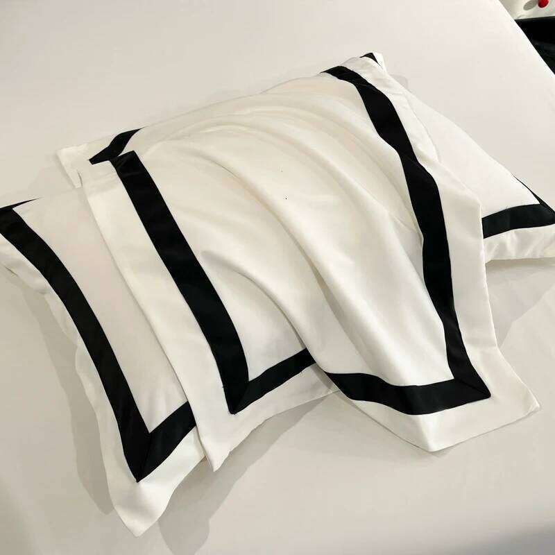 For 2025 Luxury Hotel Bedding Sets Thick Brushed Bed Sheets White Duvet Cover Set Pillowcase Four Piece Fully Enclosed for Home Y260124