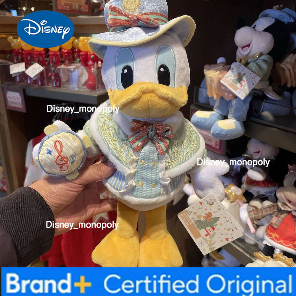 Disney Shanghai land Christmas 2024 Mickey Minnie Mouse, and Donald Duck Plush Toy Keychain Souvenir H260126