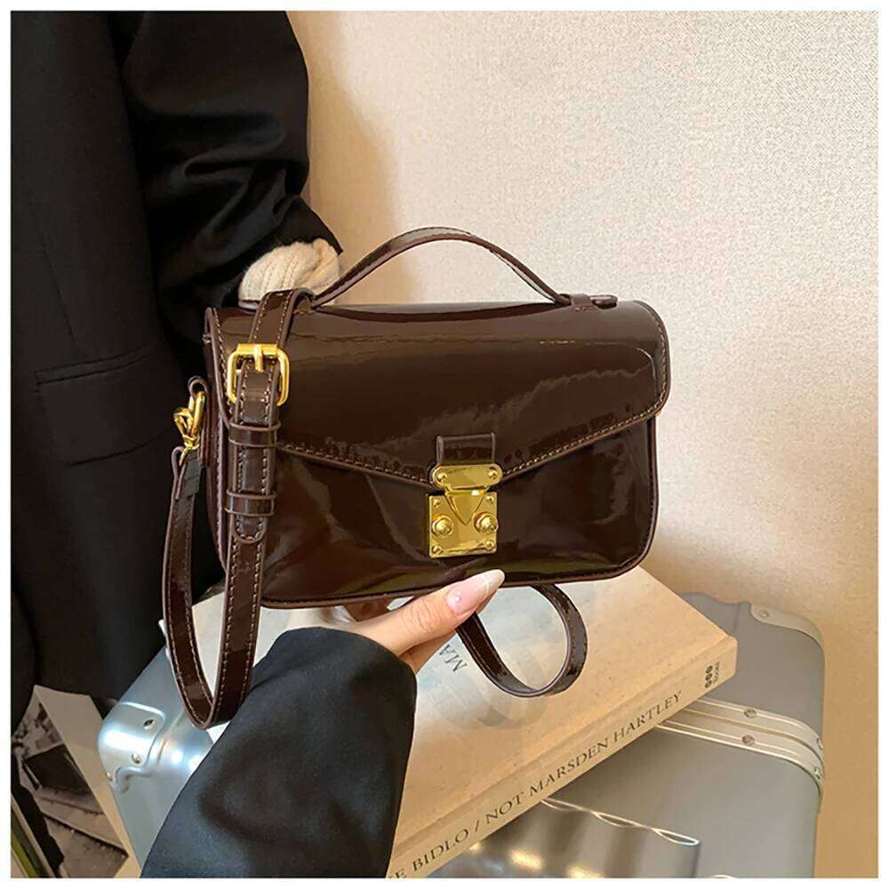 Luxury Burgundy Square Shoulder Bags for Women Trendy Patent Leather Small Flap Crossbody Bag Top-Handle Lock Buckle Handbags XJ260125