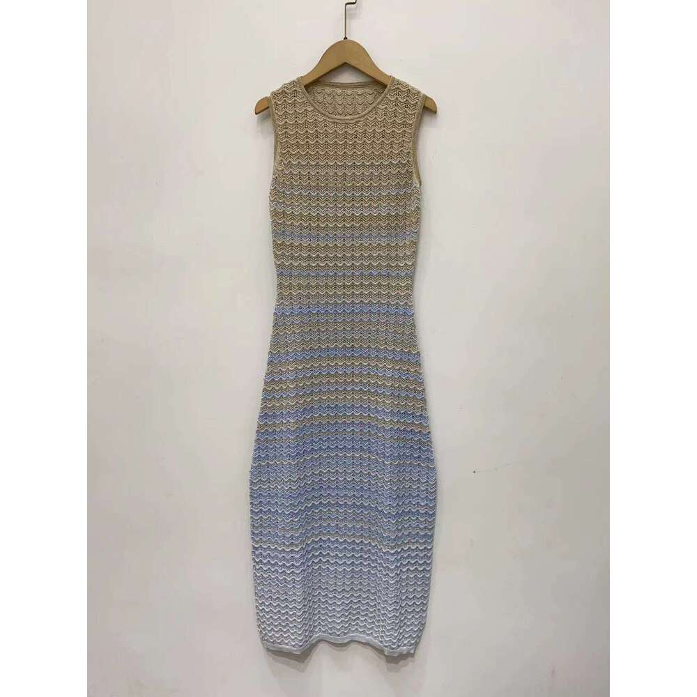 2026 Spring/Summer New Designer Sleeveless Round Neck Slimming Gradient Knitted Long Dress for Children