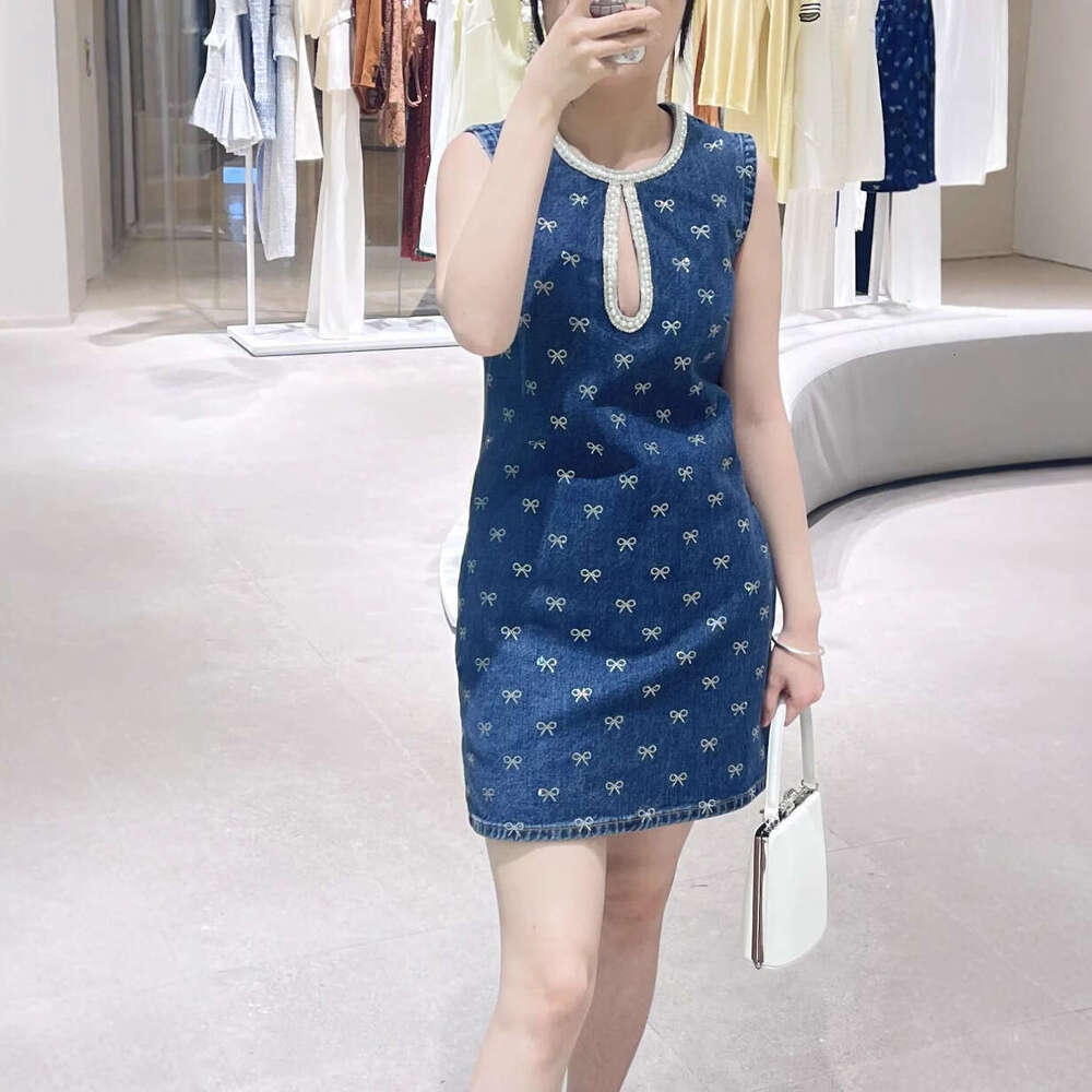 2026 summer new designer retro style bow tie rhinestone denim vest women's dress