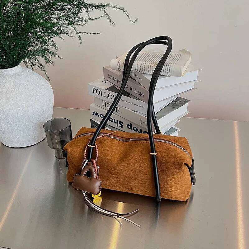 Solid Zipper Personality 2025 Autumn & Winter New Armpit for Women Stylish Design Exquisite Faux Suede Square Shoulder Bags XJ260125