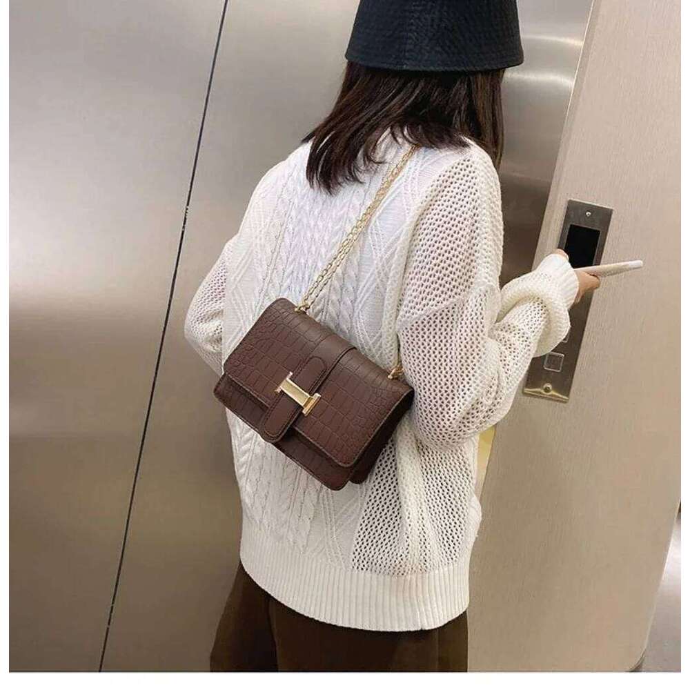 Brown Fashion Woman Handbag 2024 Luxury Trend Women Girl Shoulder Bright PVC Crossbody PU Purses Women's Leather Tote bag XJ260125