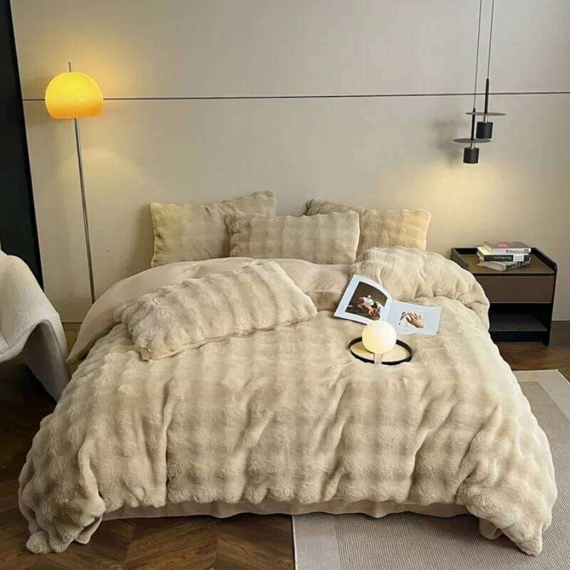 2024 New Autumn and Winter Warm Thickened Skin-friendly Comfortable Rabbit Milk Plush Four-piece Set Sheet Kit Y260124