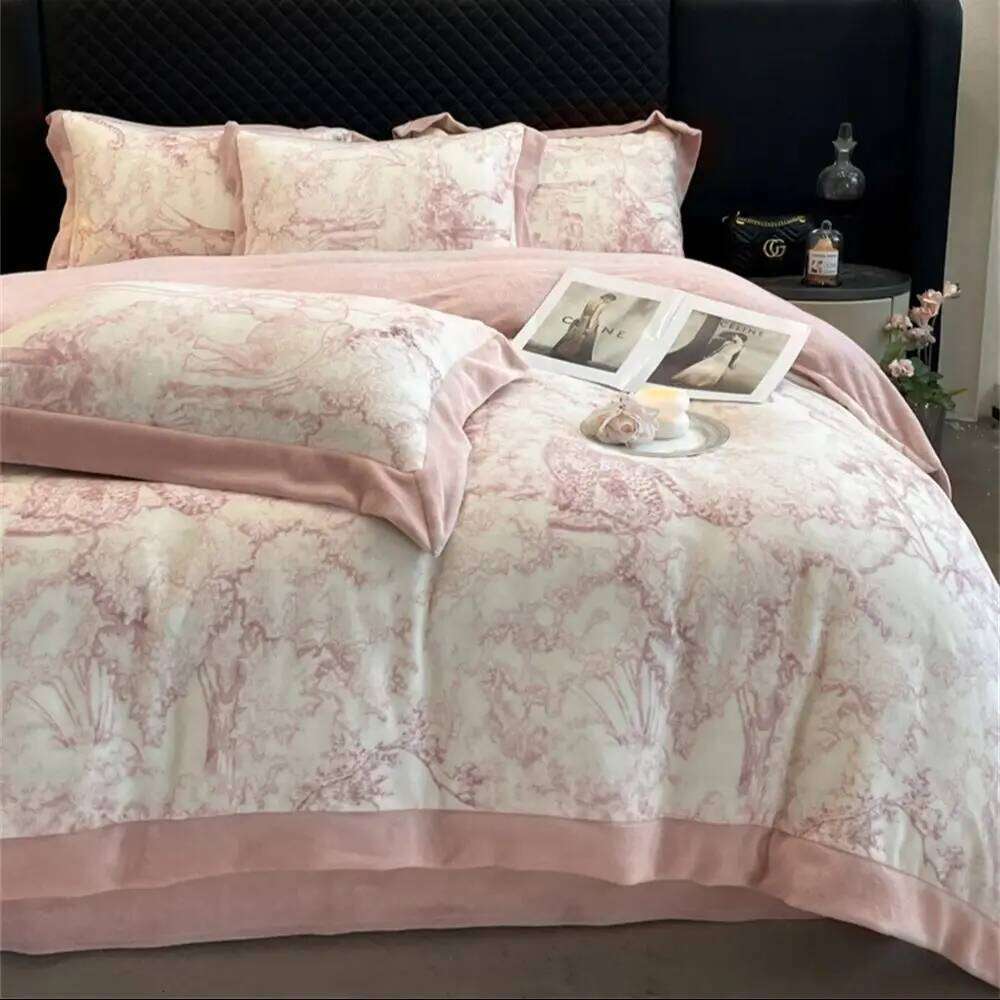 Light Luxury Milk Four-Piece Set Autumn and Winter Warm Thickened Printing Coral Velvet Quilt Cover Bed Sheet Pillowcases Y260124