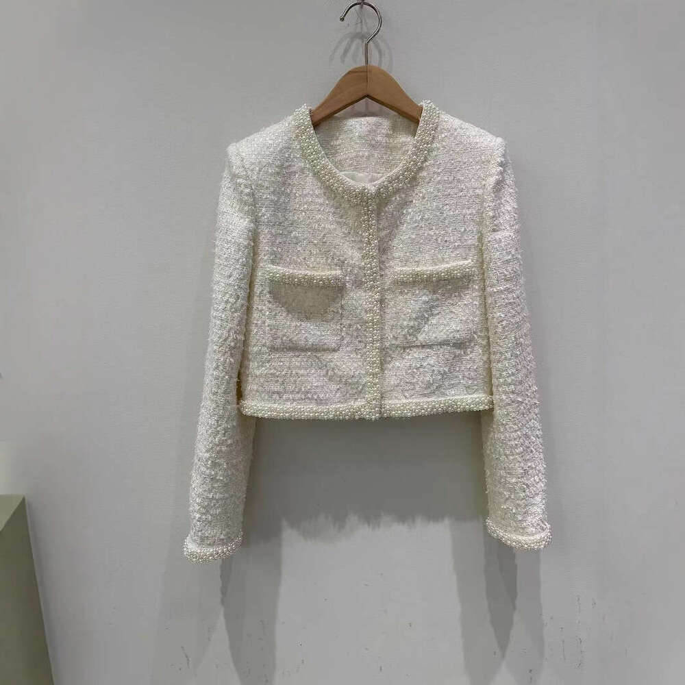 2026 Autumn/Winter New French Trendy Social Glitter Pearl Bordered Short Jacket Women's Skirt Set