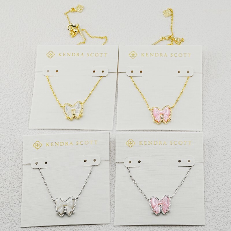YK new gold and silver chain, pink and white mother of pearl bow necklace, fashionable and high-end Valentine's Day gift, daily matching, trendy and exquisite