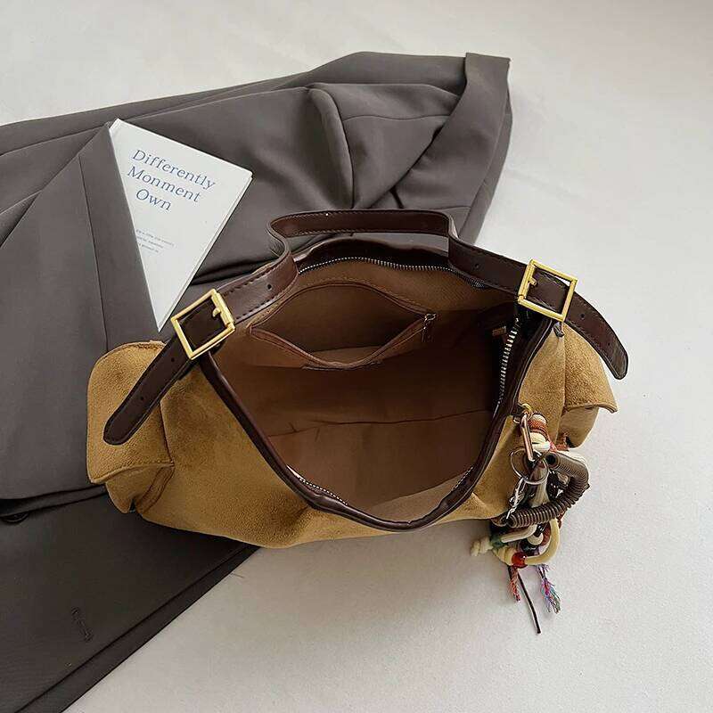 LEFTSIDE Women PU Leather Shoulder 2025 Winter Retro Crossbody Bag Luxury Designer Trend Female Brand Handbags and Purses XJ260125