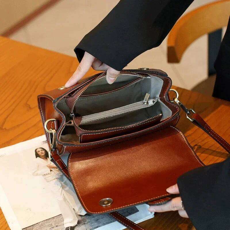 Vintage Bags Woman Luxury Design High Quality Soft Cowhide Exquisite Shoulder 2025 New Simplicity Casual Hasp Crossbody Bag XJ260125