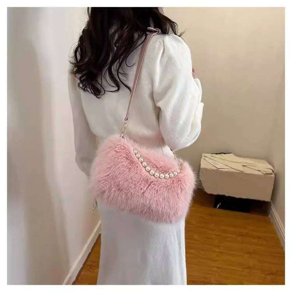 Luxury Faux Fur Shoulder Fluffy Solid Color Handbag Soft Zipper Crossbody Bag XJ260125