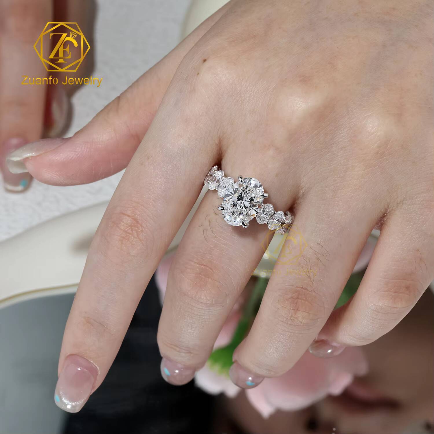 GIA IGI Certified Customized 14k 18k Solid Gold Oval Lab Grown Diamond Ring CVD HPHT 1ct to 5ct for Men Women Engagement