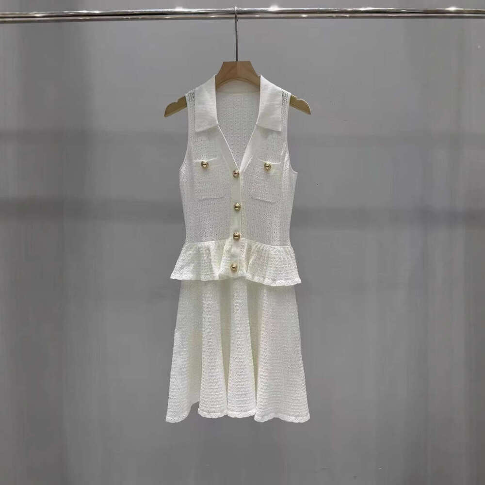 2025 summer new designer style elegant pleated waistband lapel crochet knit vest dress