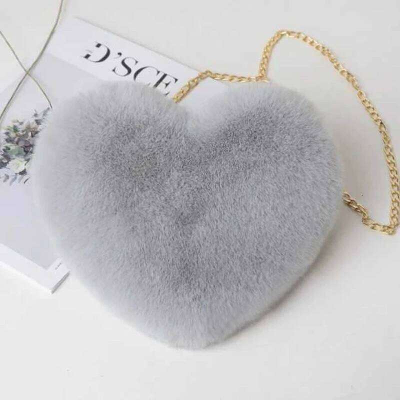New Valentine's Day Chain Plush Diagonal Cross Peach Heart shaped Love Small Bag Female XJ260125