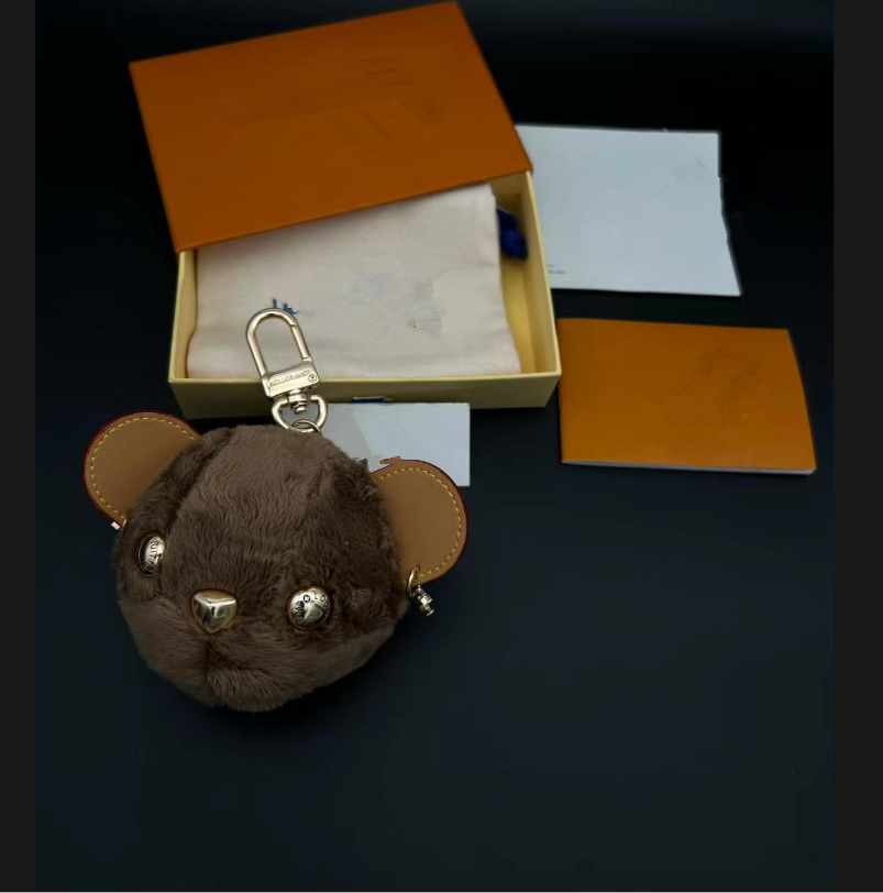 Classic Lou Bear Bag Charm Fur plush Key Holder Sunflower Luxury Keychain Personalized Animal figurine Pendant Handbag Accessories Key Chain Designer keychain