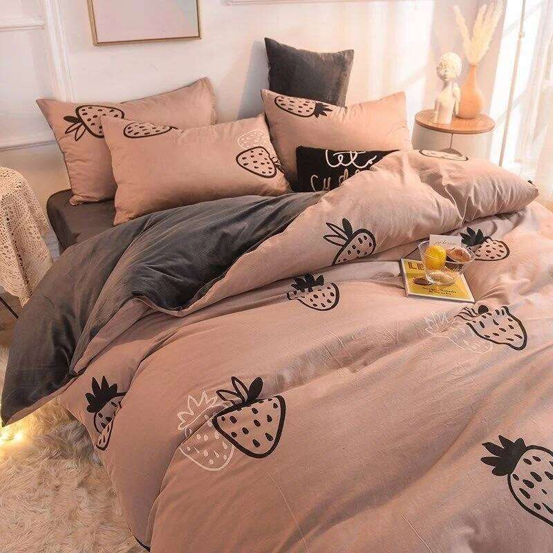 Ins Pink Strawberry Bedding Simple Flower Printed Bed Linen Flat Sheet Adult Kids Princess Girl Duvet Cover Set All Seasons Y260124