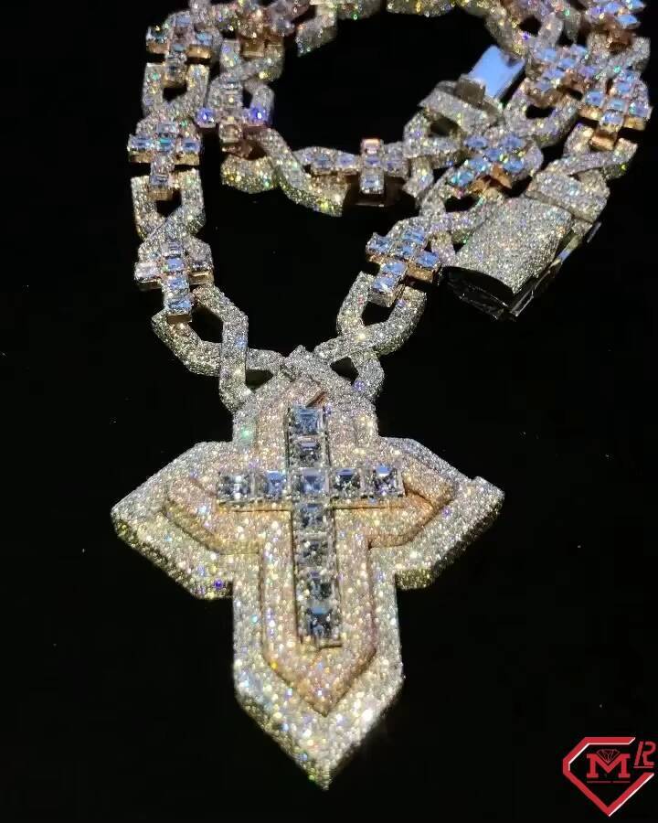 2026 new style Luxury Moissanite Cross Pendant Hiphop Princess Cut Custom Chain 925 Sterling Silver Custom Moissanite Pendant