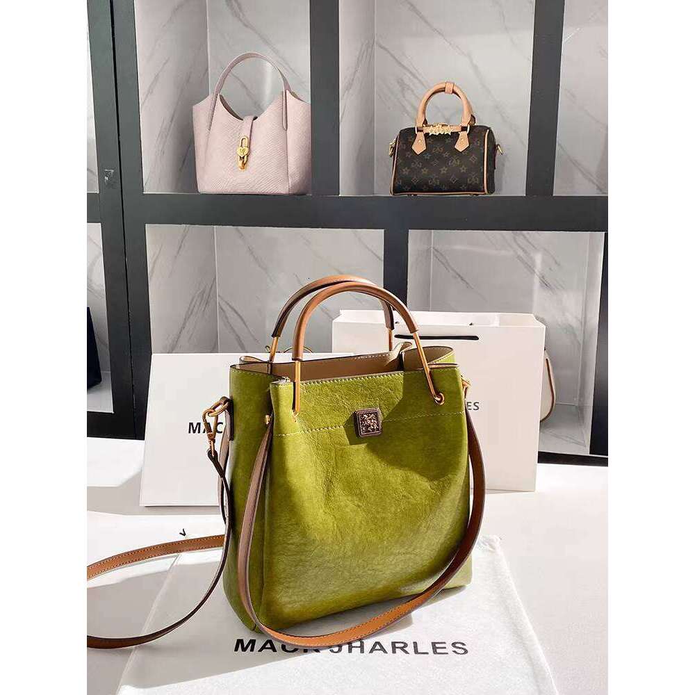 MACK JHARLES retro Large Capacity Commuting Bucket Women's 2025 Autumn New High-end Tote Bag