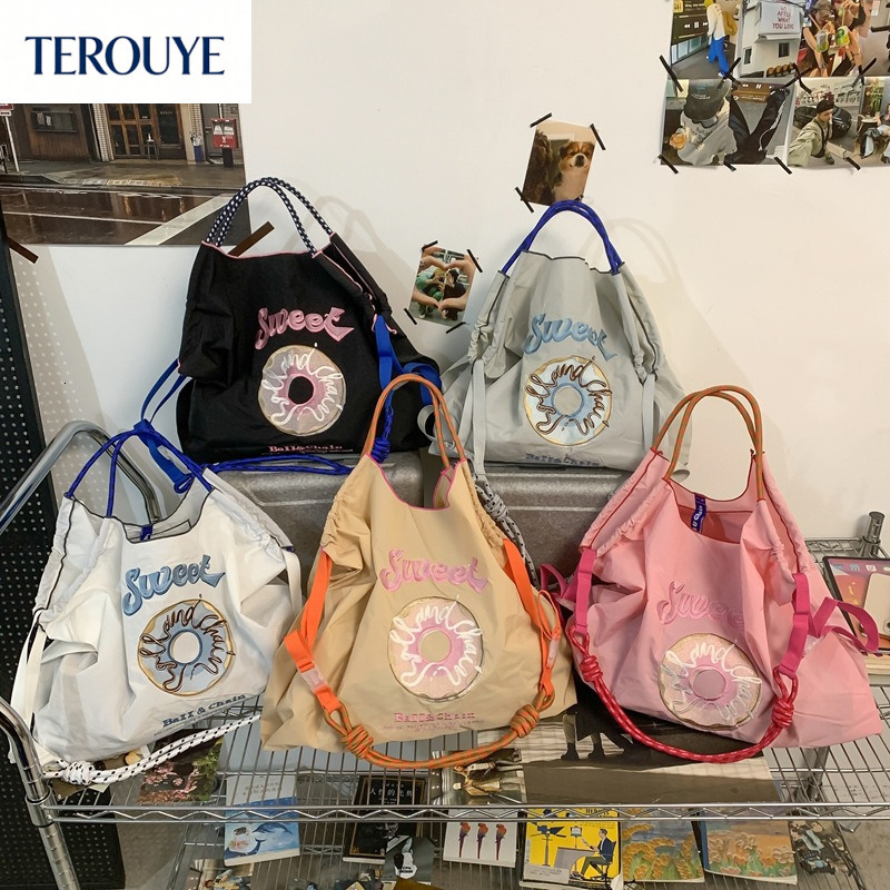 TEROUYE Autumn and winter new Japanese style niche embroidery shopping bag nylon fashionable simple style handbag women's shoulder bag