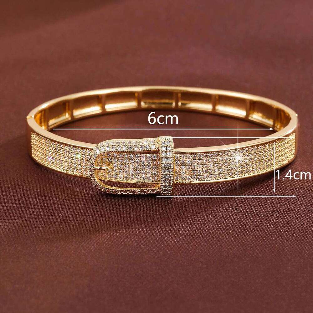 Trendy Belt Buckle Design Synthetic Zirconia Women's Bracelet For Banquets And Gifts Jewelry Accessory XJ260127