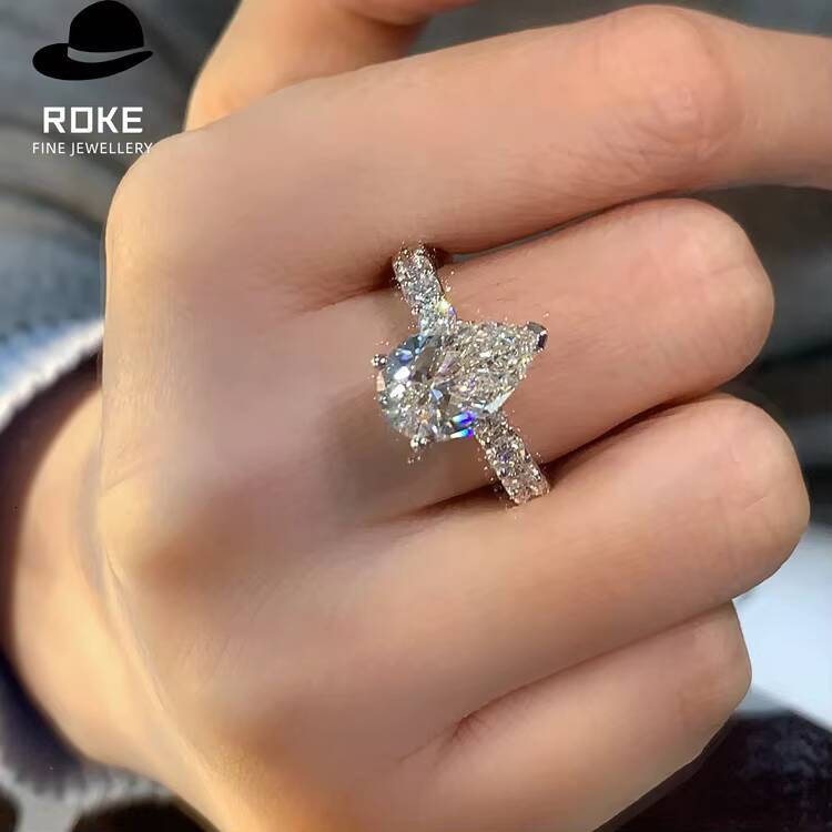 IGI Laboratory-grown 302ct Pear-shaped Centre Diamond with 158ct Round Accent 9K-18K White Gold Luxury Diamond Ring for Women