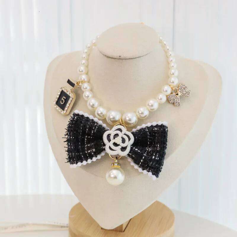 Pet Spring/Summer Pearl Necklace Cat/Dog Collar Bow Flower Autumn/Winter Water Diamond Decoration Dog Accessories