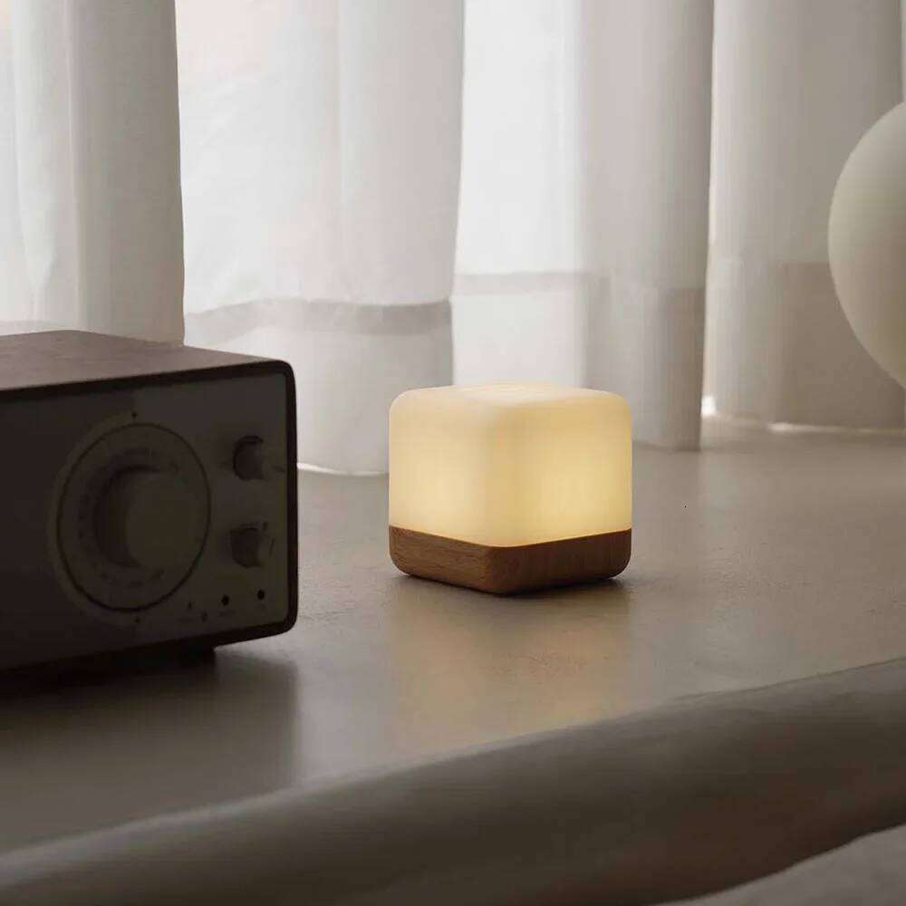 LED Flip Timer Night Cube Table Desktop USB Rechargeable Bedside Lamp Bedroom Decoration Creative Gifts Z260127