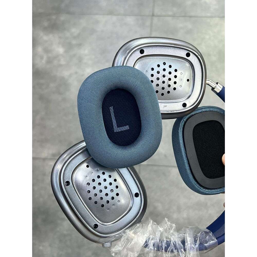 Famous Brand Foreign Trade P MAX Mid Range Over Ear Wireless With Magnetic Cups And Pop Up Sports Bluetooth Headphones CKS