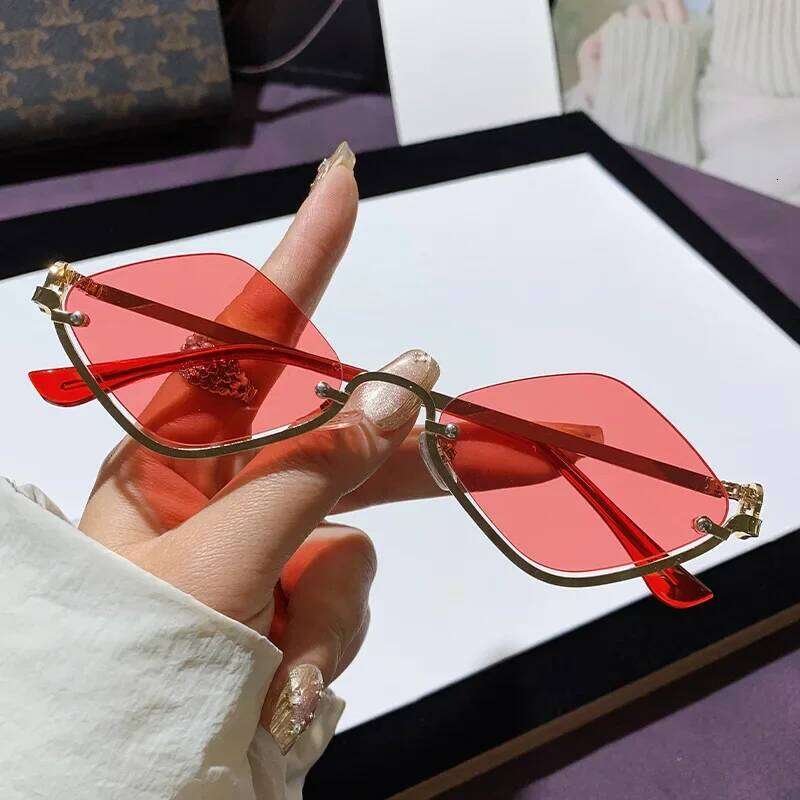 Metal Women Simple Trend Men 2025 New Half Diamond Shaped Dopamine Small Frame Outdoor Sunglasses Z260127