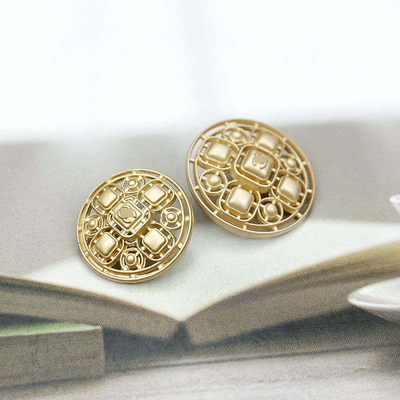 4 pieces/bag code44-54 New 18/22mm hollowed-out metal button coat, knitted cardigan with decorative buttonshigh-end buttons